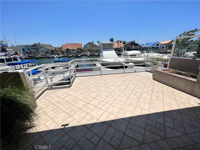 3312 Tempe Drive, Huntington Beach, CA 92649