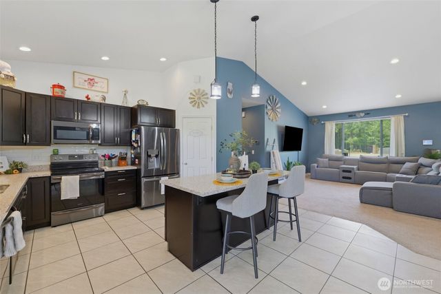 300 E McLane Cove Drive, Grapeview, WA 98546