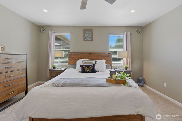 300 E McLane Cove Drive, Grapeview, WA 98546