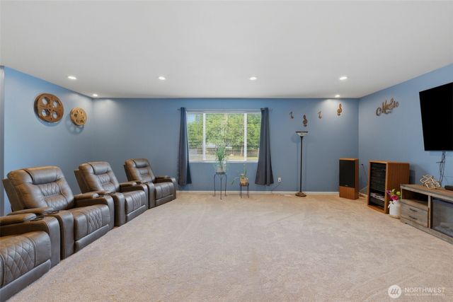 300 E McLane Cove Drive, Grapeview, WA 98546