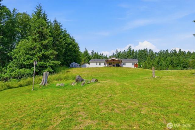 300 E McLane Cove Drive, Grapeview, WA 98546
