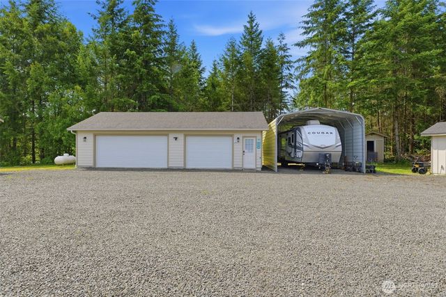 300 E McLane Cove Drive, Grapeview, WA 98546