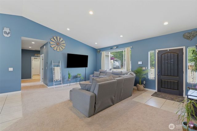 300 E McLane Cove Drive, Grapeview, WA 98546