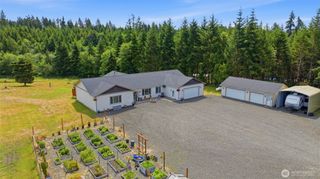 300 E McLane Cove Drive, Grapeview, WA 98546