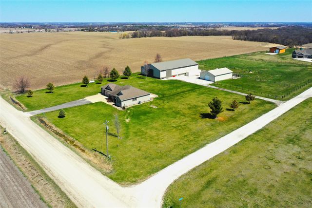 35796 M Avenue, Earlham, IA 50069