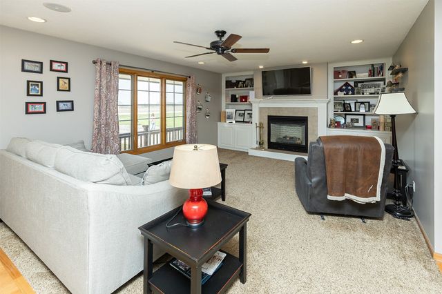 35796 M Avenue, Earlham, IA 50069