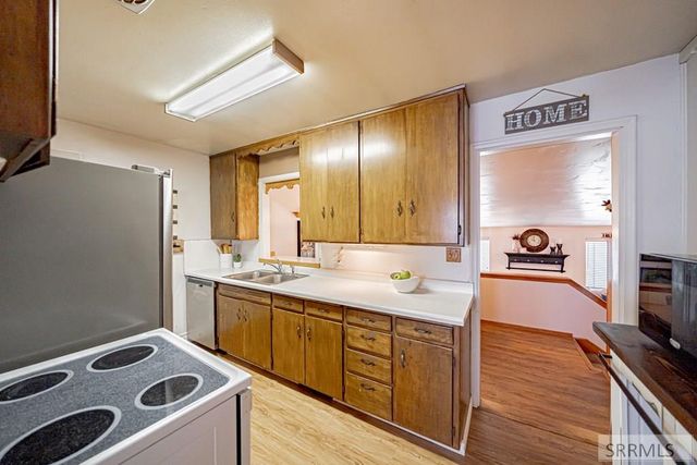 445 E 25th Street, Idaho Falls, ID 83404