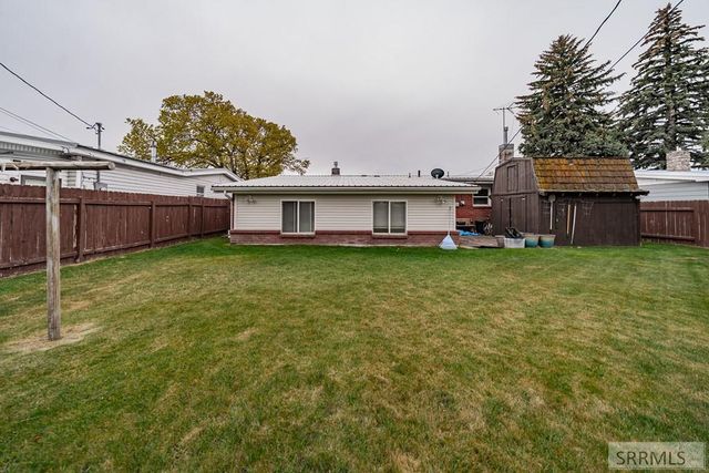 445 E 25th Street, Idaho Falls, ID 83404