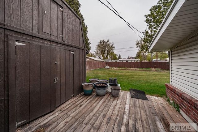 445 E 25th Street, Idaho Falls, ID 83404
