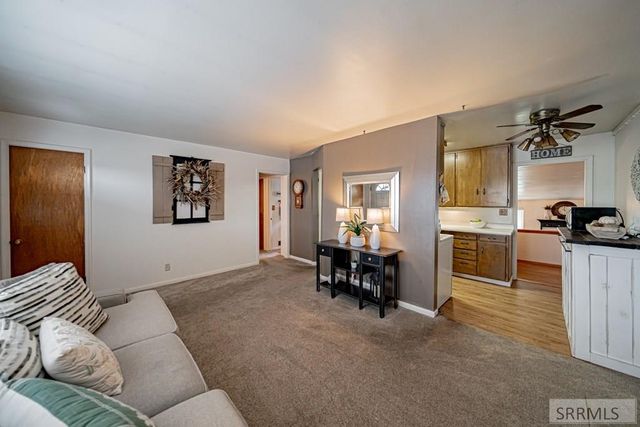 445 E 25th Street, Idaho Falls, ID 83404