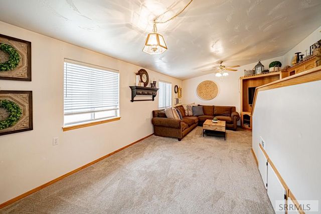 445 E 25th Street, Idaho Falls, ID 83404