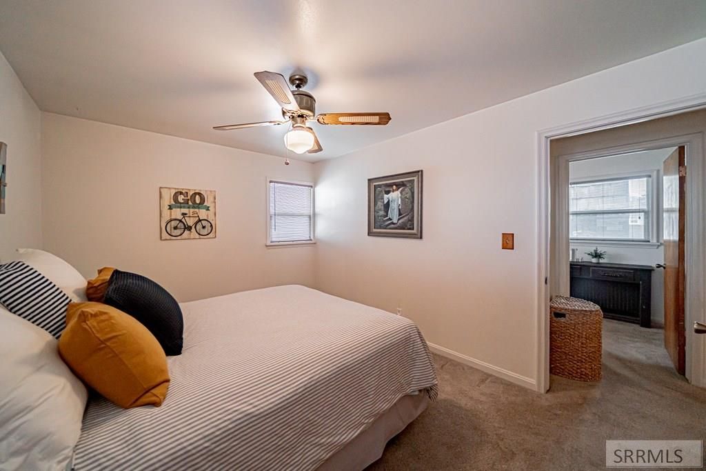 Image 8 of property listing at 445 E 25th Street, Idaho Falls, ID 83404