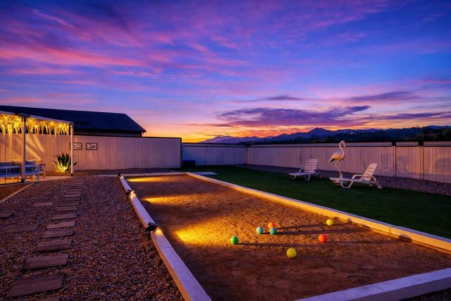 58810 Barron Drive, Yucca Valley, CA 92284