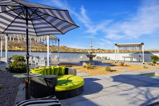 58810 Barron Drive, Yucca Valley, CA 92284