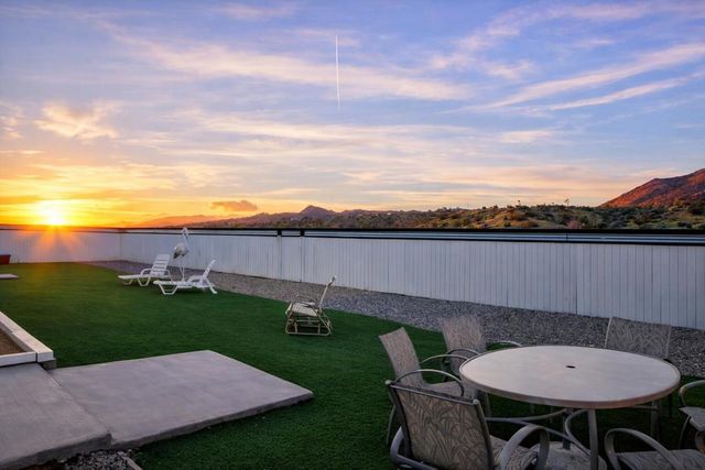 58810 Barron Drive, Yucca Valley, CA 92284