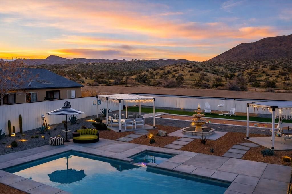 58810 Barron Drive, Yucca Valley, CA 92284