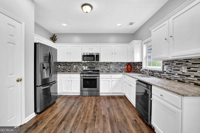 1208 Everwood Drive SW, Marietta, GA 30008