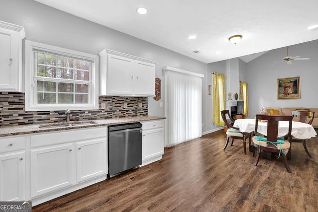 1208 Everwood Drive SW, Marietta, GA 30008