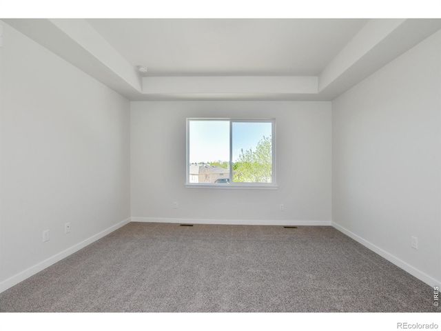 1039 Crown Sparrow Street, Johnstown, CO 80534