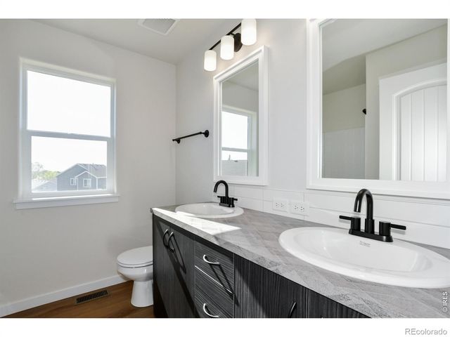 1039 Crown Sparrow Street, Johnstown, CO 80534