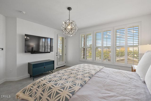 1437 Windshore Way, Oxnard, CA 93035