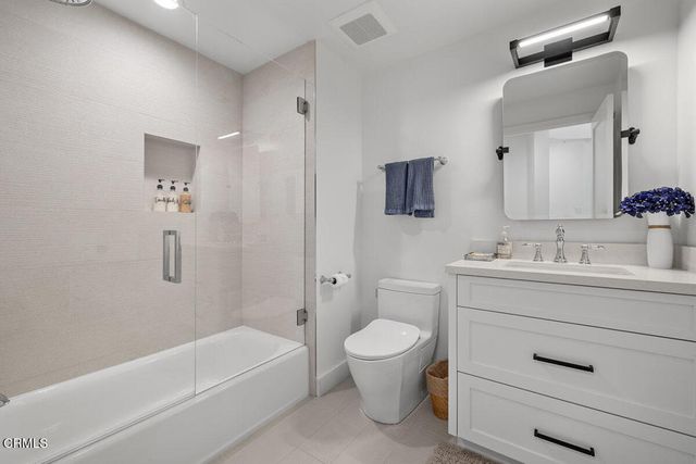 1437 Windshore Way, Oxnard, CA 93035