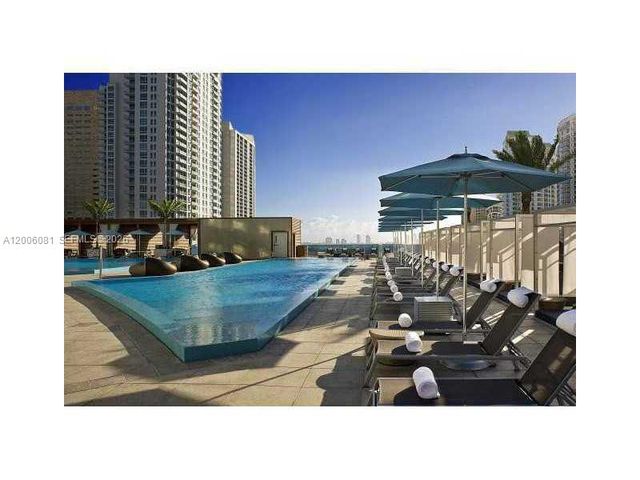 200 BISCAYNE BLVD WAY 4310, Miami, FL 33131