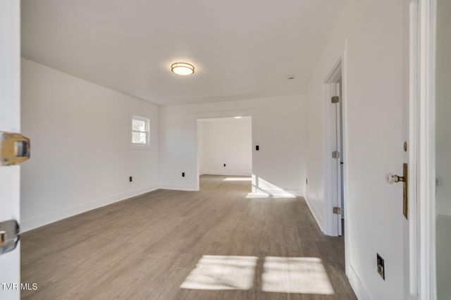 520 Sycamore Gardens Street, Elizabethton, TN 37643