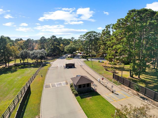 13035 Centaurus Court, Willis, TX 77318