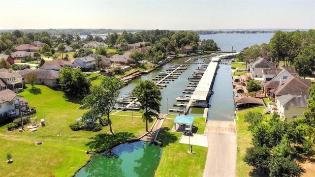 13035 Centaurus Court, Willis, TX 77318