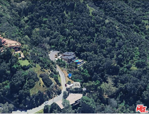 2897 Greenwich Road, Glendale, CA 91214