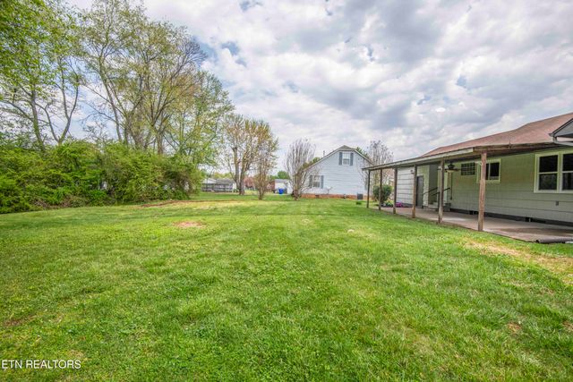 614 Glendale Ave, Clinton, TN 37716