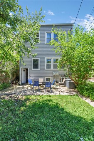 4127 N Ashland Avenue, Chicago, IL 60613