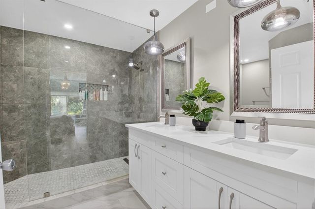 7685 Lexington Club Boulevard A, Delray Beach, FL 33446