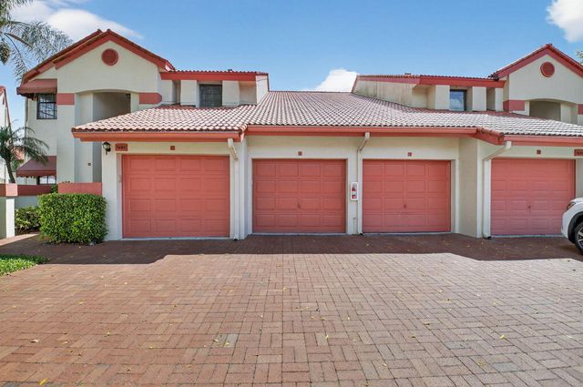 7685 Lexington Club Boulevard A, Delray Beach, FL 33446