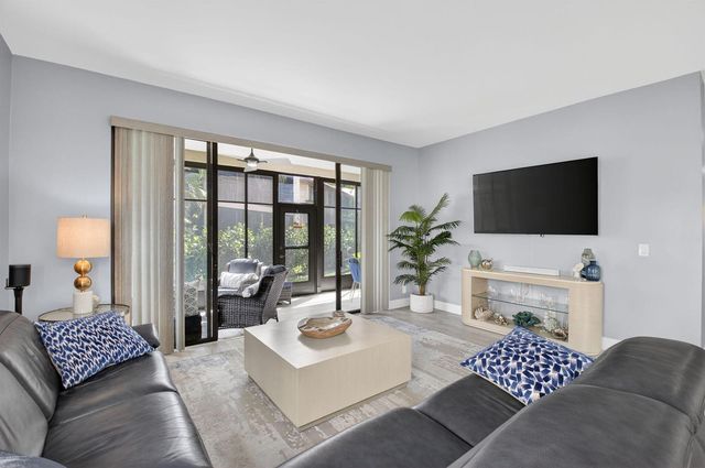 7685 Lexington Club Boulevard A, Delray Beach, FL 33446
