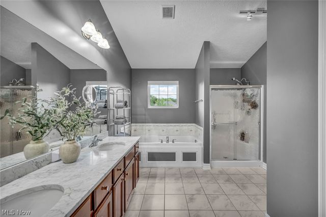 6466 Pebble Court, Medina, OH 44256