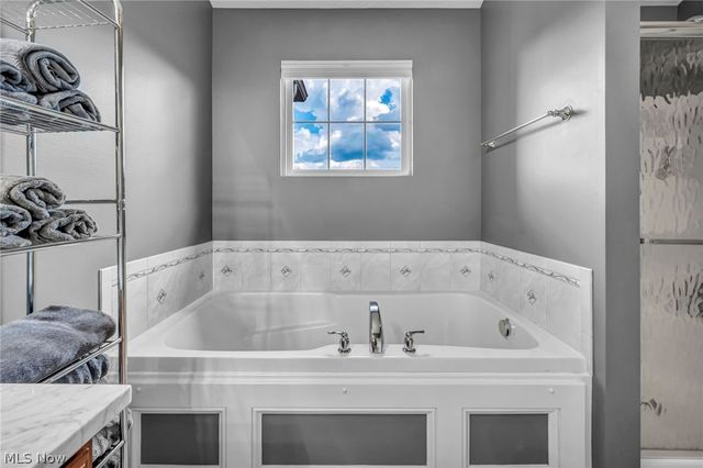 6466 Pebble Court, Medina, OH 44256