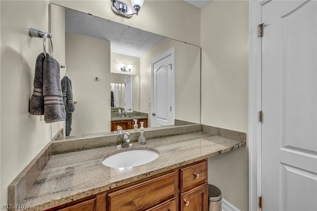 6466 Pebble Court, Medina, OH 44256