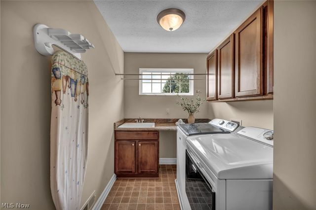 6466 Pebble Court, Medina, OH 44256