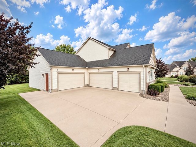 6466 Pebble Court, Medina, OH 44256