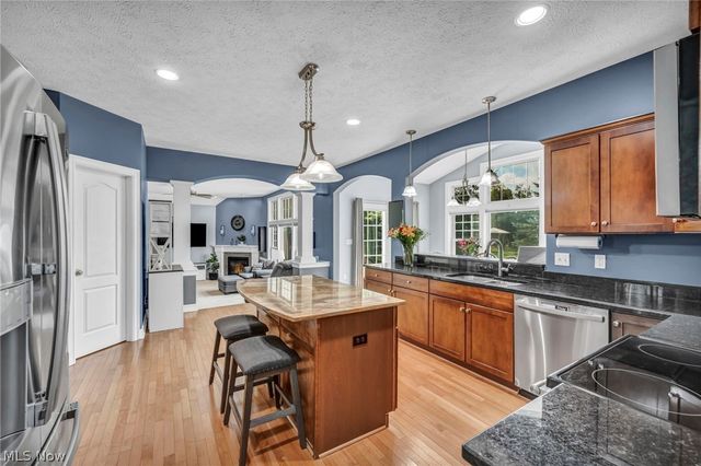 6466 Pebble Court, Medina, OH 44256