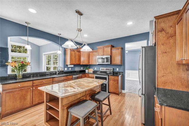 6466 Pebble Court, Medina, OH 44256