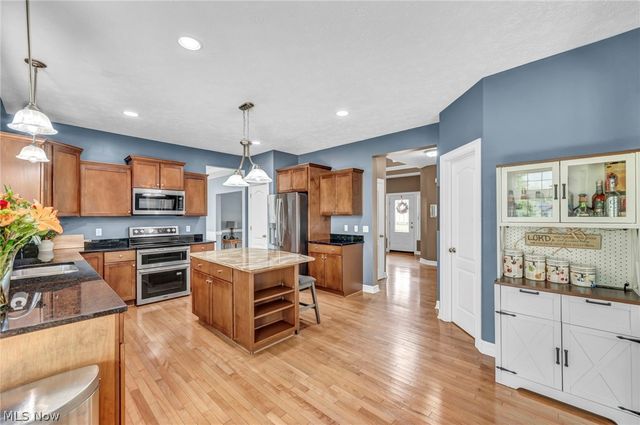 6466 Pebble Court, Medina, OH 44256