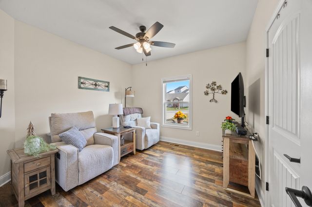 3011 Thorntree Lane, Lawrenceburg, KY 40342