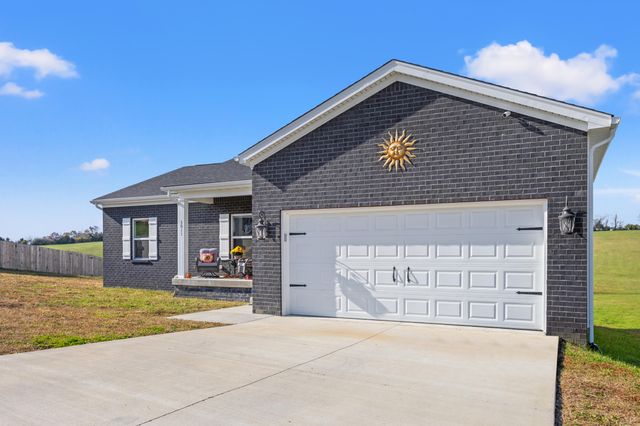 3011 Thorntree Lane, Lawrenceburg, KY 40342