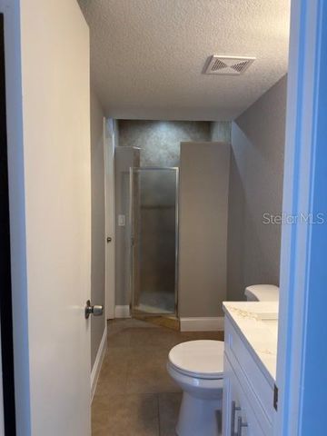 8443 N GRADY AVENUE, Tampa, FL 33614