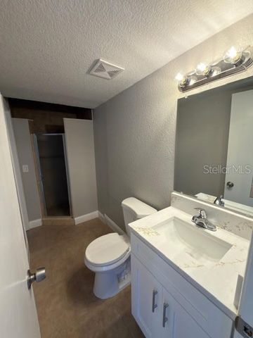 8443 N GRADY AVENUE, Tampa, FL 33614