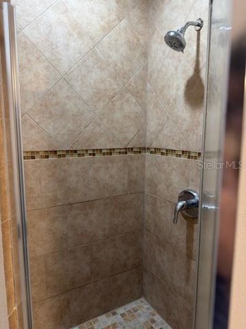 8443 N GRADY AVENUE, Tampa, FL 33614