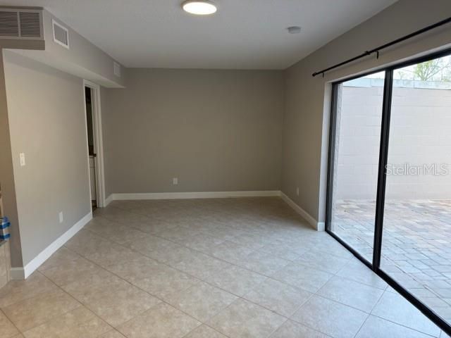 8443 N GRADY AVENUE, Tampa, FL 33614